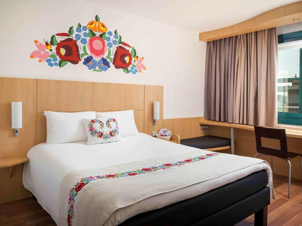 Alloggiare all'Hotel Ibis Budapesto Heroes Square