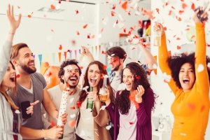 Fare una festa di compleanno per un amico